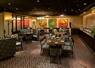 Doubletree Wilmington 3 meal restaurant and buffet