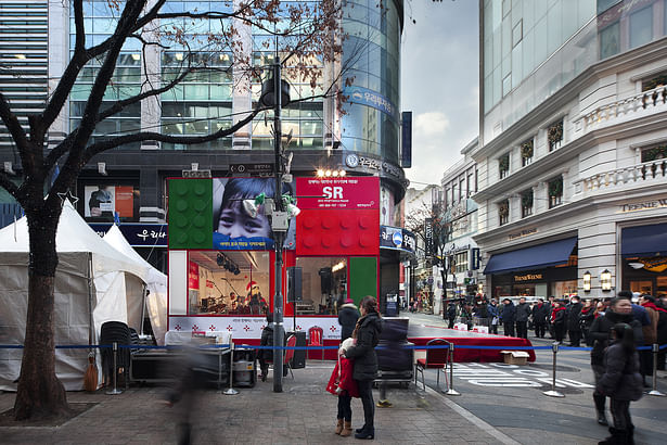 pavillion in the street