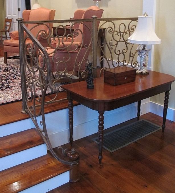 Handrails with sidetable