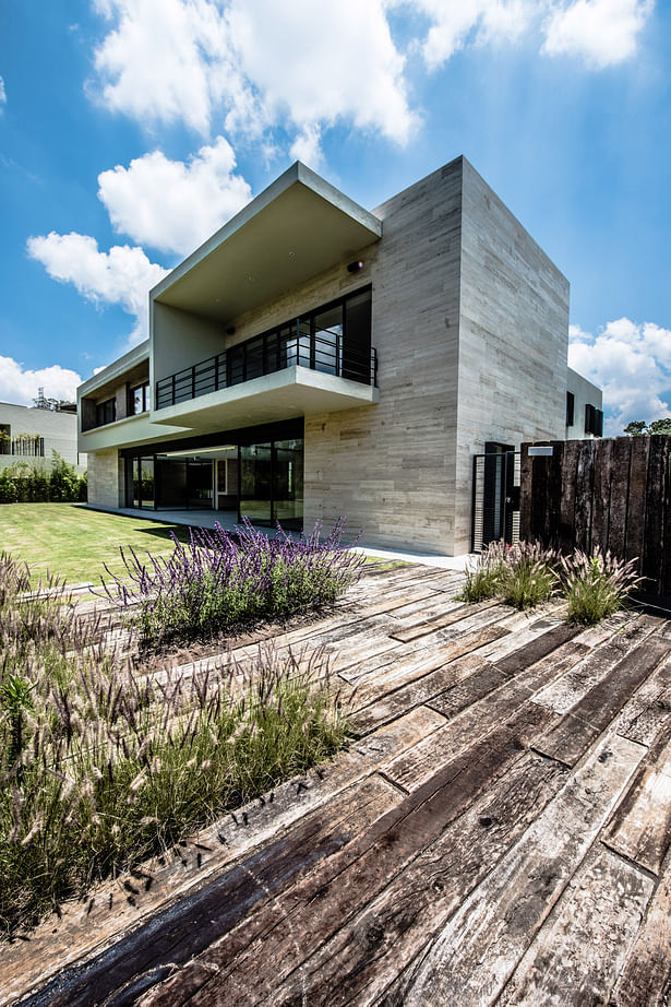 Hacienda del pedregal - Sobrado + Ugalde Arquitectos