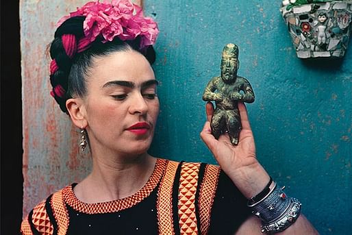 Image: Frida Kahlo with Olmec figurine, 1939. © Nickolas Muray Photo Archives
