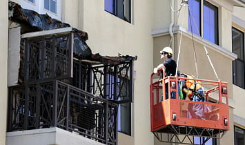 6 dead after Berkeley balcony collapses