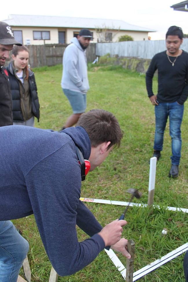 Squaring off corners of string lines