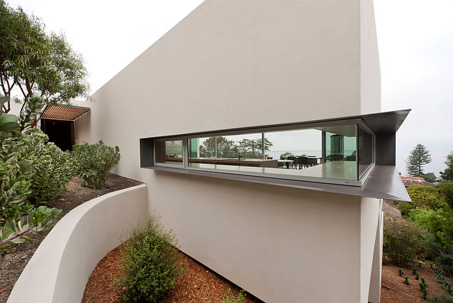 Kafka Residence in La Jolla, CA by Safdie Rabines Architects