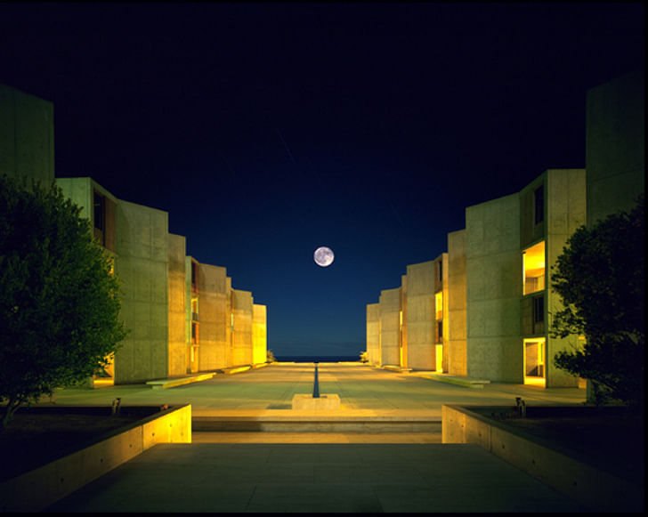 The Salk Institute, courtesy of Salk Institute for Biological Studies.